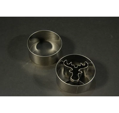 Kör alakú rénszarvas mintás kiszúró szett 6 cm