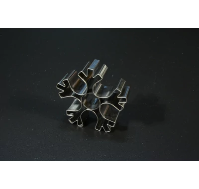 Hópehely süteménykiszóró 7 cm