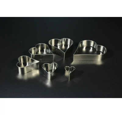 szív alakú sütemény kiszúró készlet 6 db 