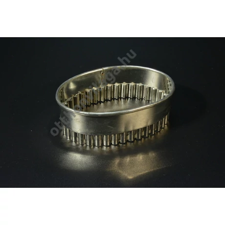 hullámos kiszúró 7 x 10 cm