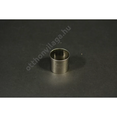 Kerek visszaperemezett süteménykiszúró 4 cm