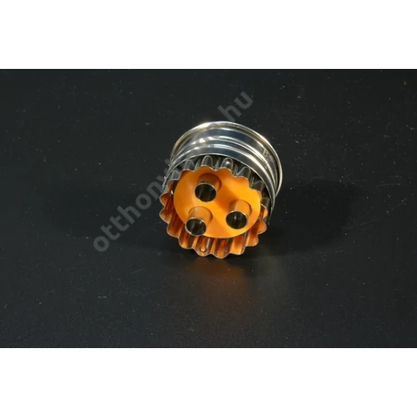 Rugós kiszúró  hullámos linzerekhez lyukas felső laphoz 4,5 cm