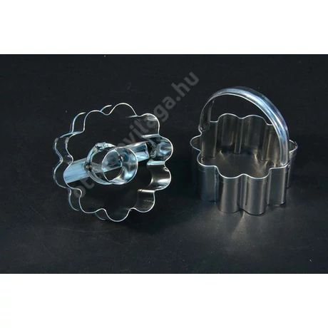 Klasszikus linzer kiszúró 6 cm közepes  2db