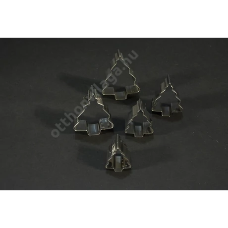 5 részes fenyőfa süteménykiszúró készlet