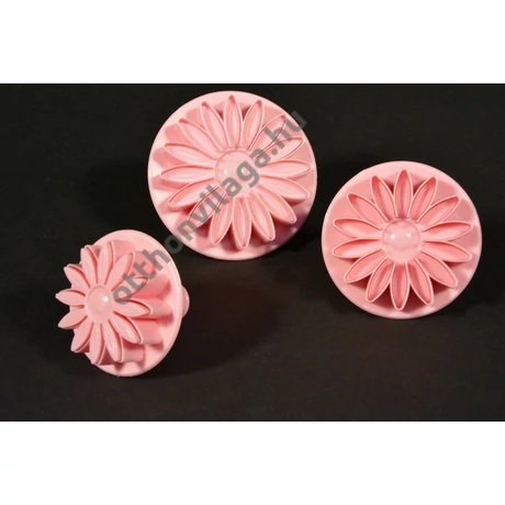 Margaréta kiszúró forma 3 db