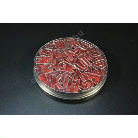 Betű süteménykiszúró készlet 26 db